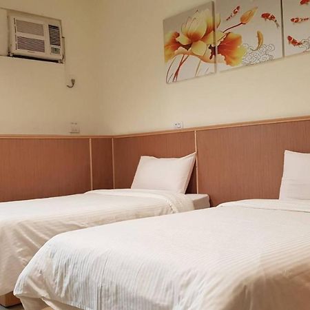 Fuga Hotel Taitung Bagian luar foto